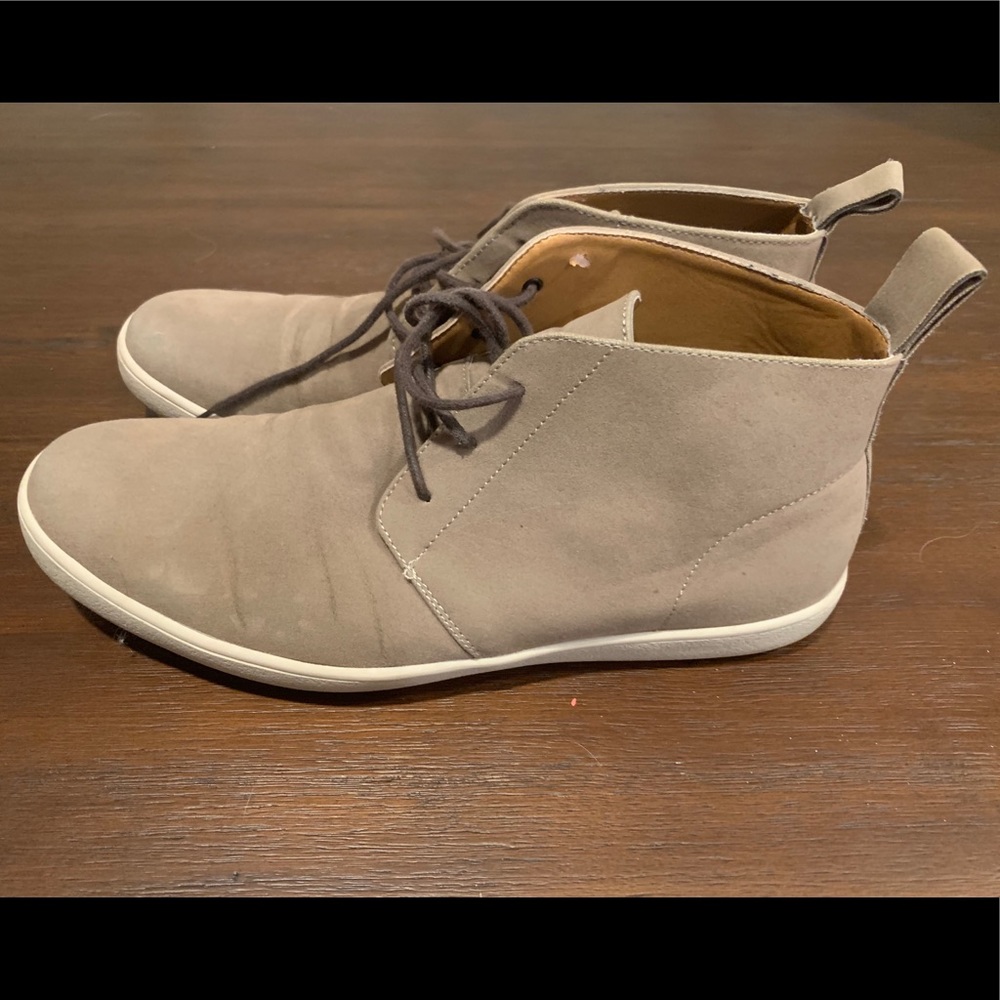 [2/$25] {Alfani} Chukkas - Picture 4 of 11